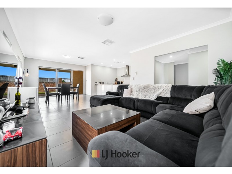 7/5 Arpent Link, Brabham WA 6055