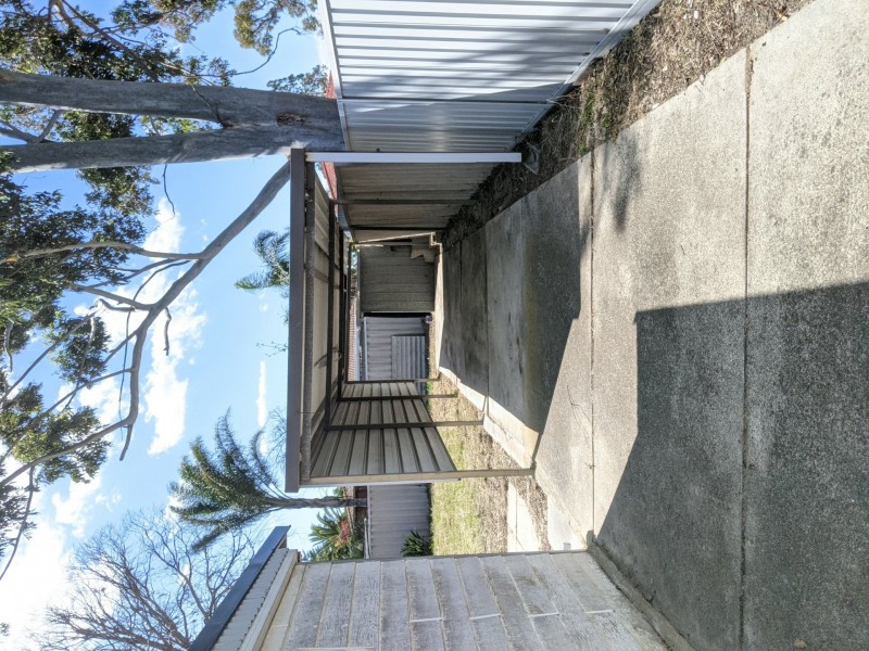 29 Montrose Ave, Girrawheen WA 6064