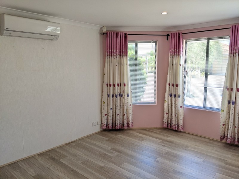 26 Turnstone Glade, Bennett Springs WA 6063