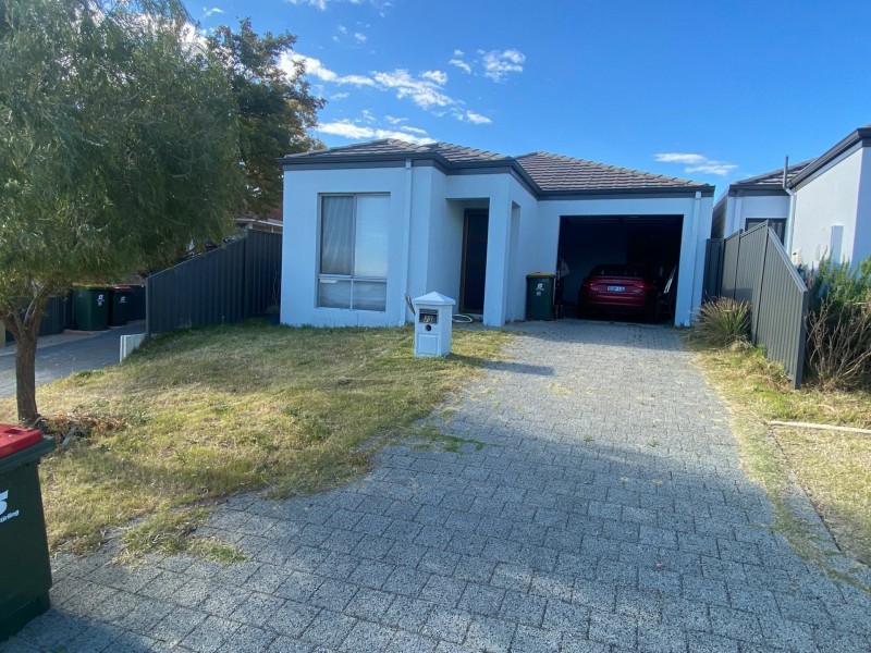 23 Barrows Way, Balga WA 6061