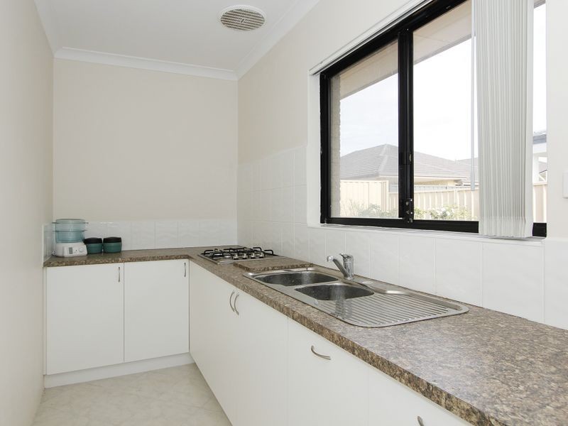 11 Evandale road, Darch WA 6065