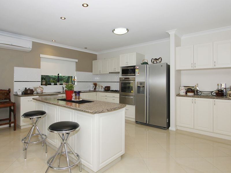 11 Evandale road, Darch WA 6065