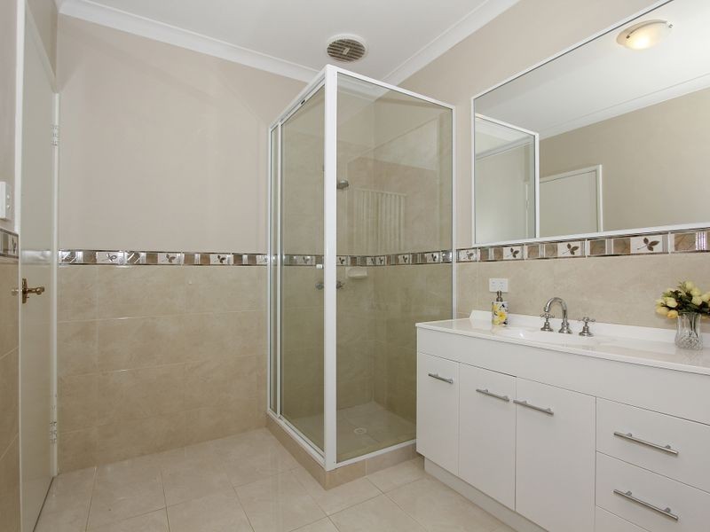 11 Evandale road, Darch WA 6065