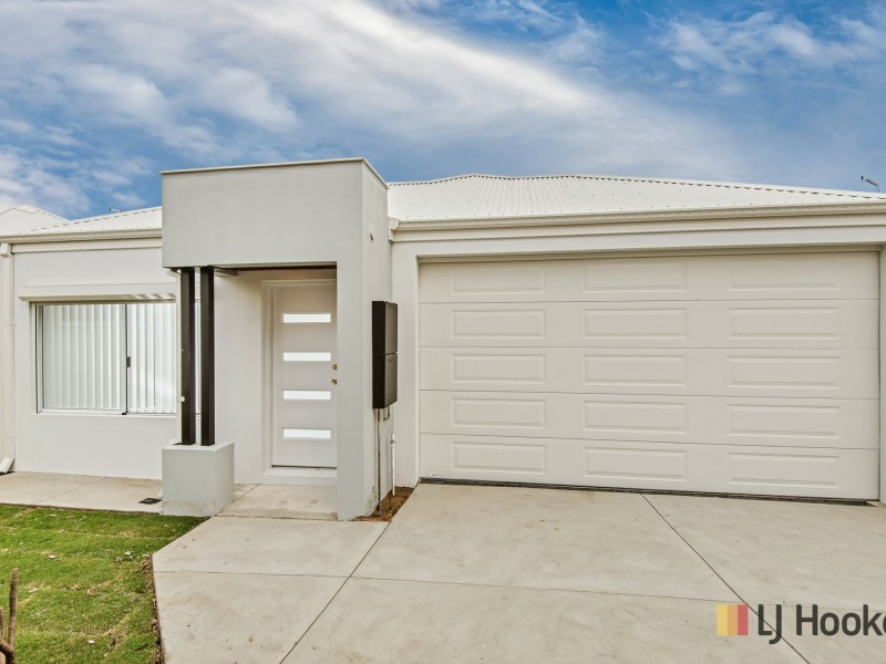 61A Girrawheen Avenue, Girrawheen WA 6064