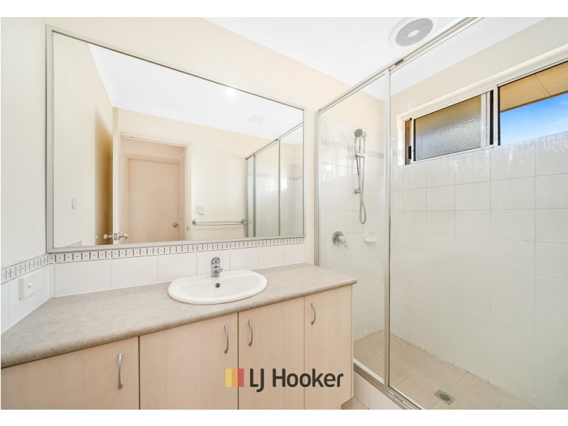 11 Flynn Street, Canning Vale WA 6155