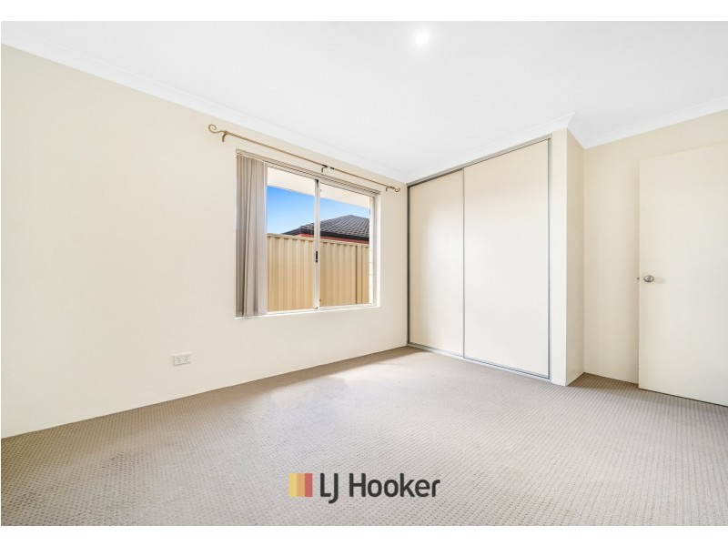 11 Flynn Street, Canning Vale WA 6155