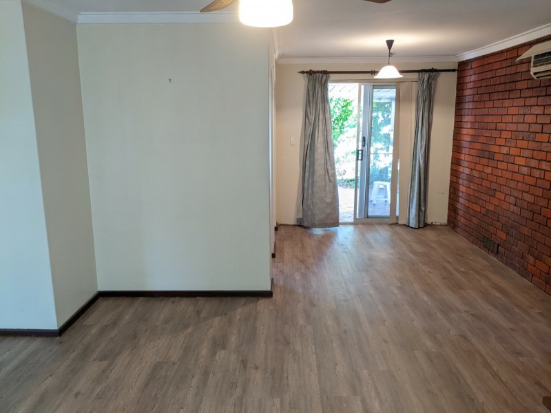 19 Vahland Ave, Riverton WA 6148