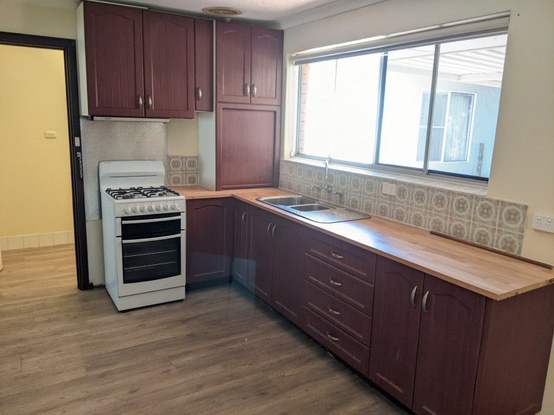 19 Vahland Ave, Riverton WA 6148