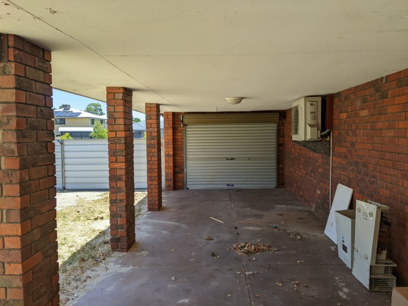 19 Vahland Ave, Riverton WA 6148