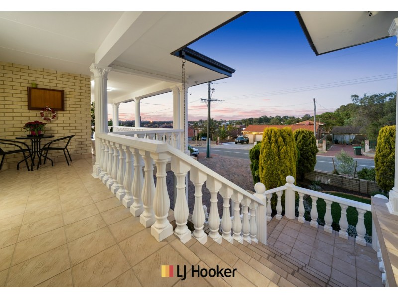 2B Poincaire Street, Stirling WA 6021