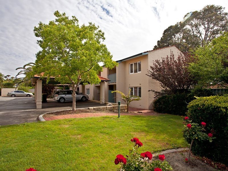 4/19 Rudkin Place, Koondoola WA 6064