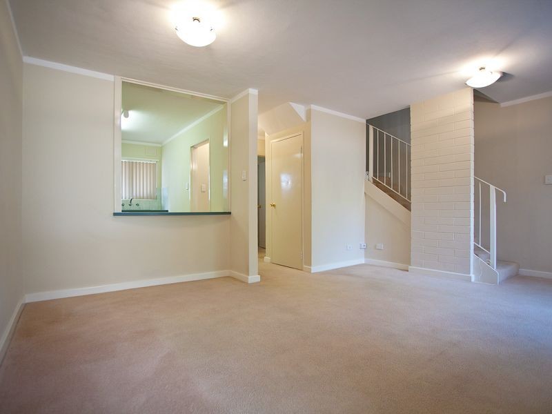 4/19 Rudkin Place, Koondoola WA 6064