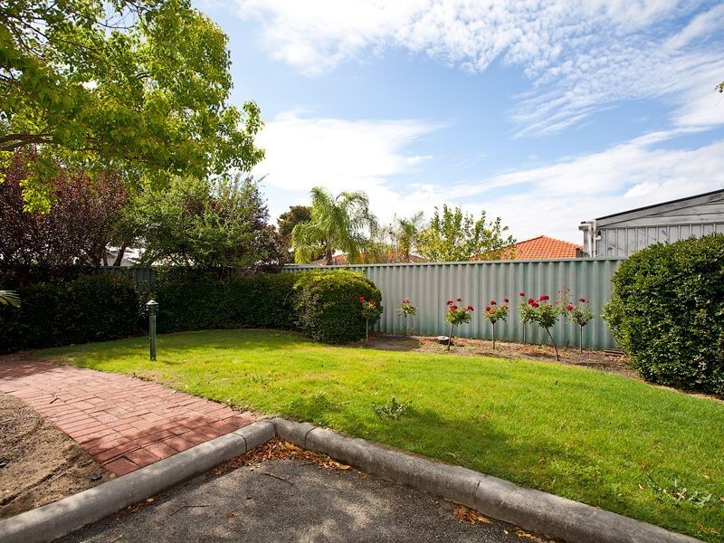 4/19 Rudkin Place, Koondoola WA 6064