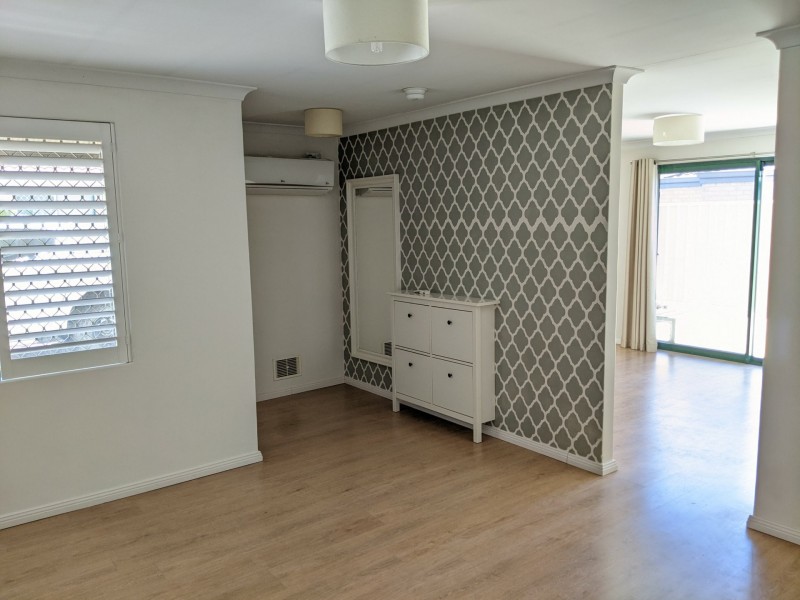 13/285 Wharf St, Queens Park WA 6107