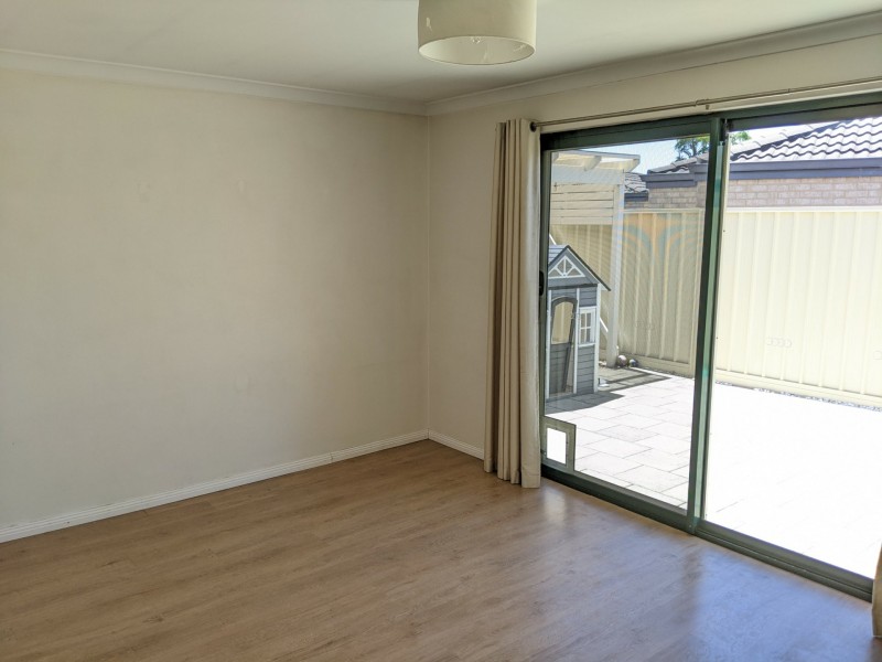 13/285 Wharf St, Queens Park WA 6107
