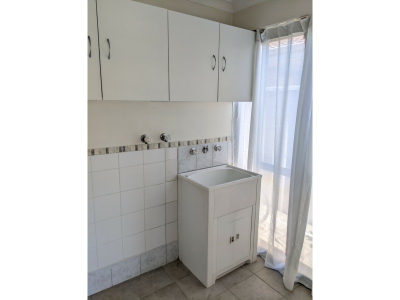 13/285 Wharf St, Queens Park WA 6107