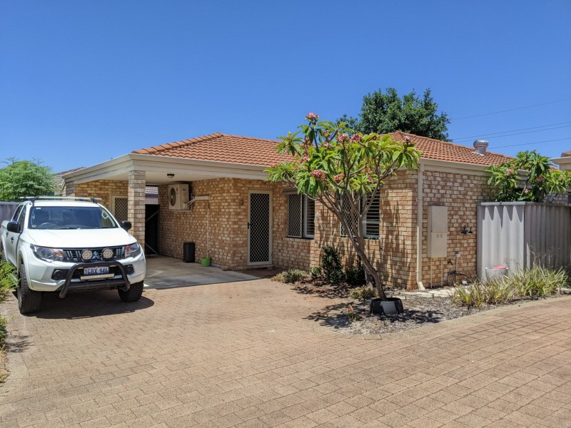 13/285 Wharf St, Queens Park WA 6107