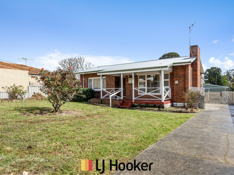 5 Lemana Rd, Nollamara WA 6061