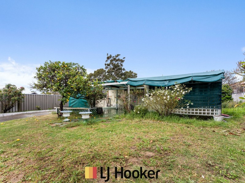 5 Lemana Rd, Nollamara WA 6061