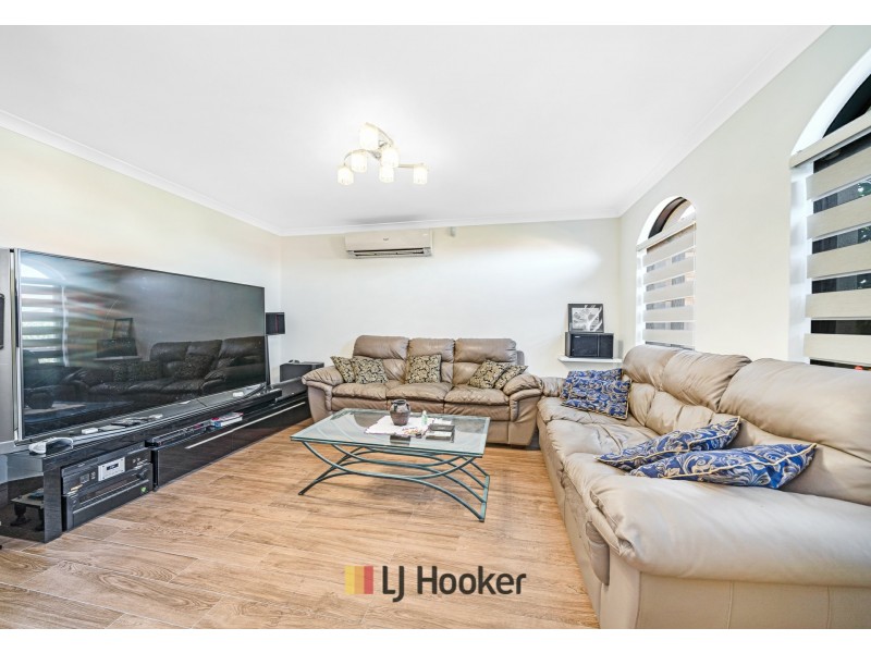 18 Gilfillan Green, Dianella WA 6059