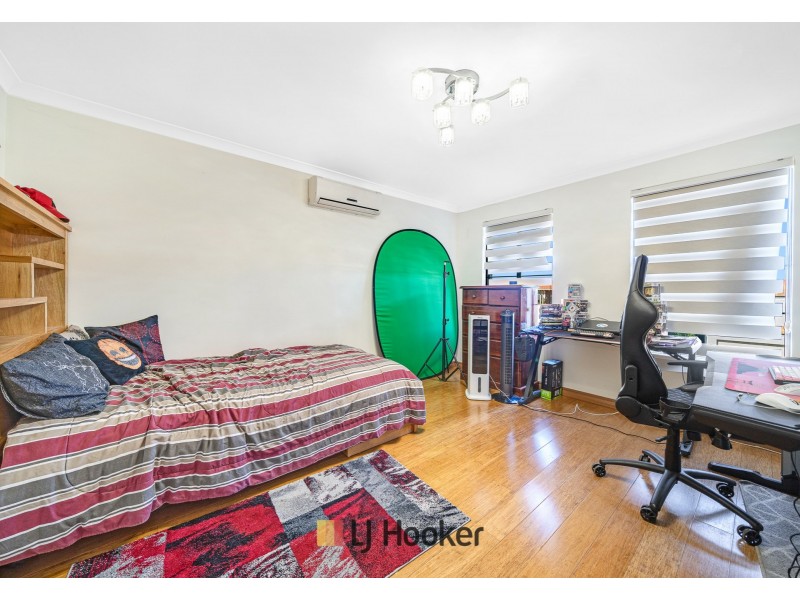 18 Gilfillan Green, Dianella WA 6059