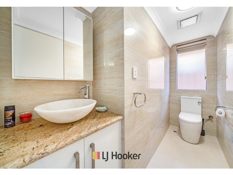 18 Gilfillan Green, Dianella WA 6059