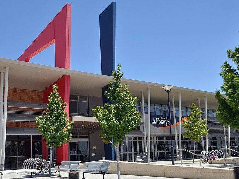 16 Ardmore Parade, Ellenbrook WA 6069