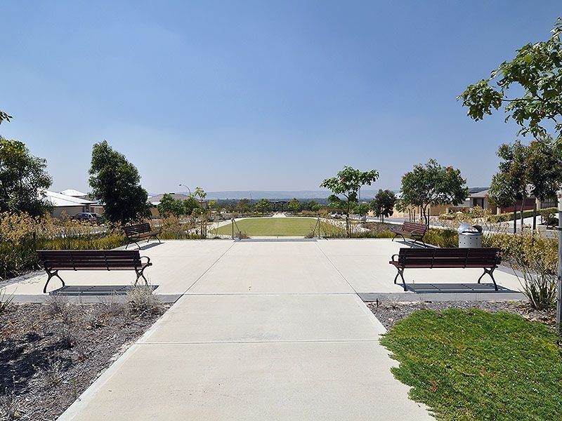 16 Ardmore Parade, Ellenbrook WA 6069