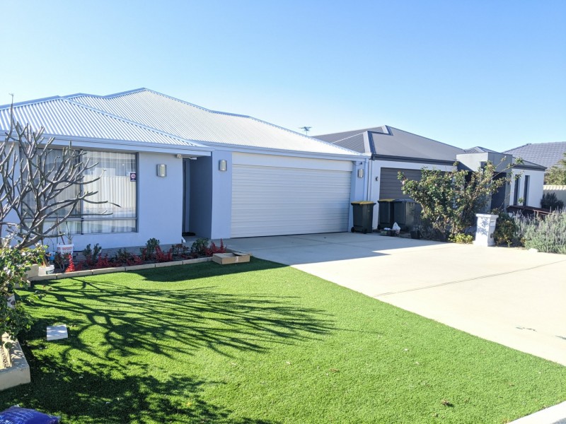 9 Trojan Bend, Madeley WA 6065