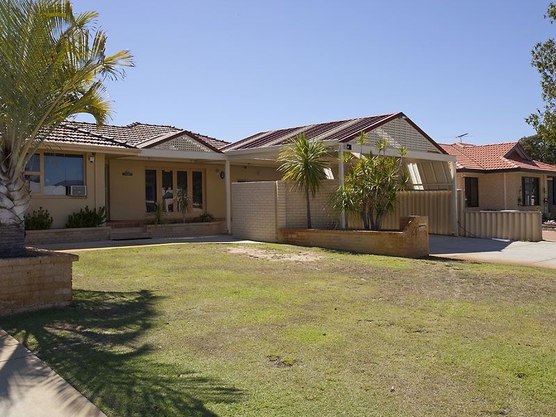 27 Fairway West, Yokine WA 6060