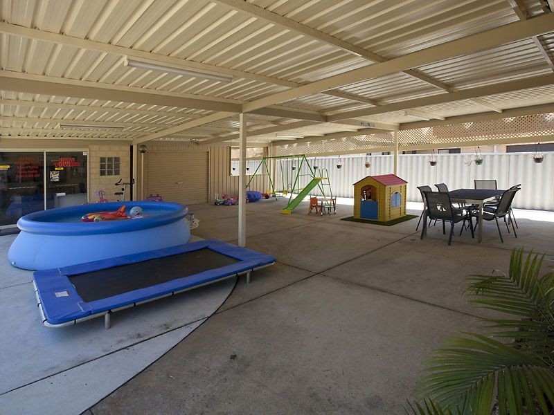 27 Fairway West, Yokine WA 6060