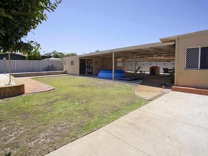 27 Fairway West, Yokine WA 6060