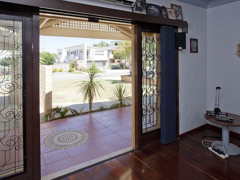 27 Fairway West, Yokine WA 6060