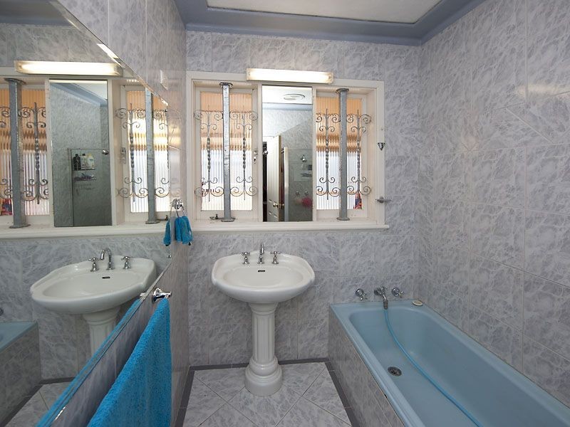 27 Fairway West, Yokine WA 6060