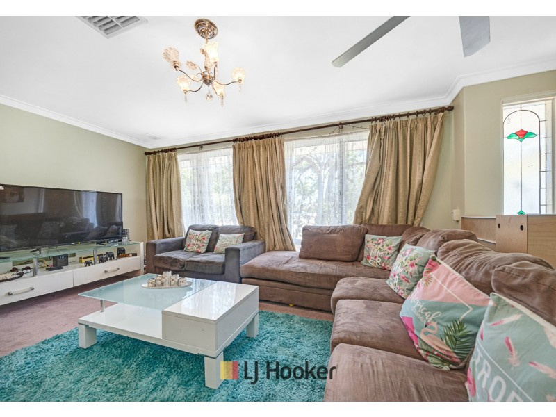 129 Hale Road, Forrestfield WA 6058
