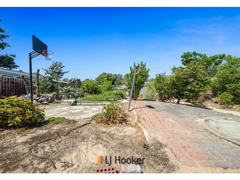 129 Hale Road, Forrestfield WA 6058