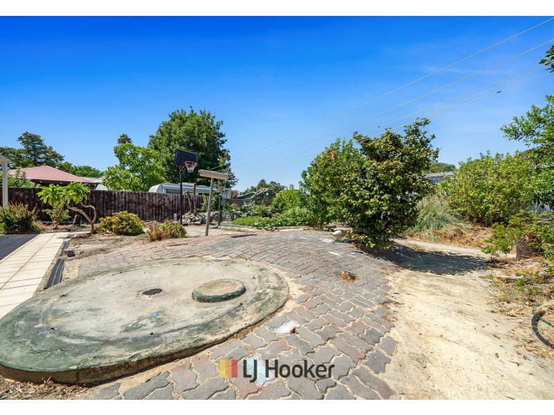 129 Hale Road, Forrestfield WA 6058