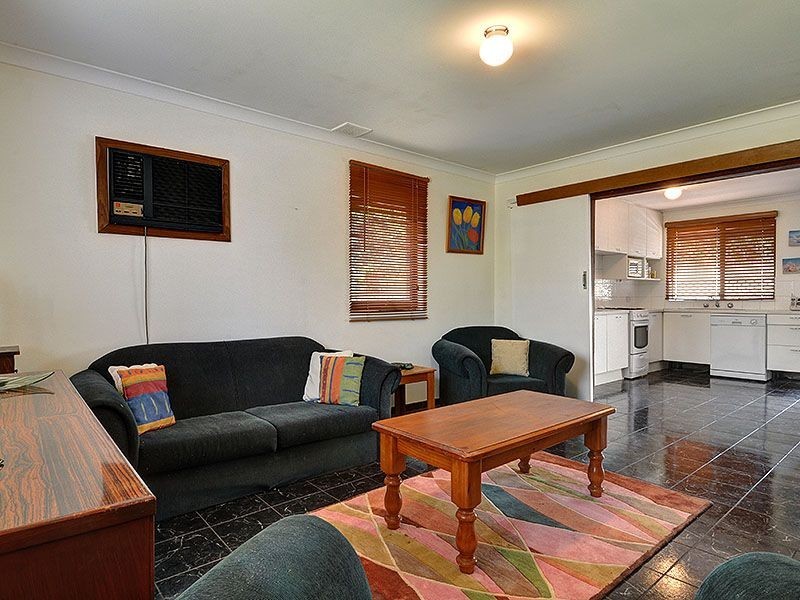 55 Coniston Way, Balga WA 6061