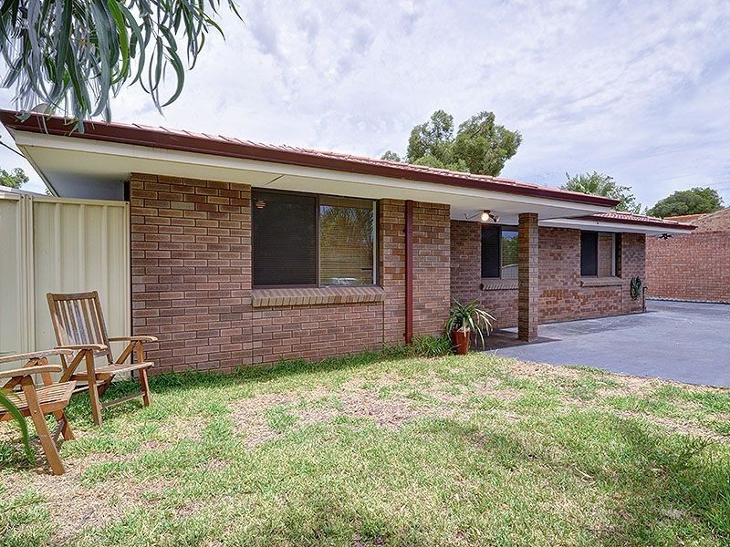 55 Coniston Way, Balga WA 6061