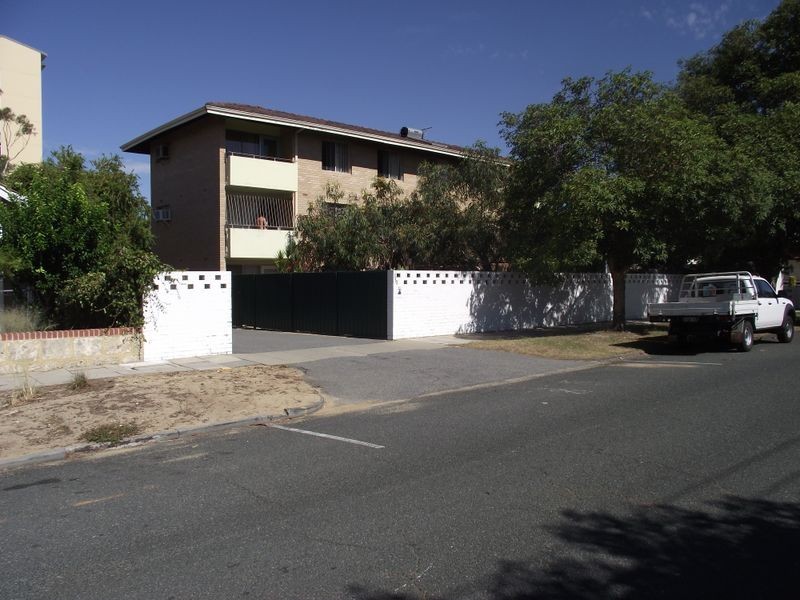 11/340 Stirling Street, Highgate WA 6003