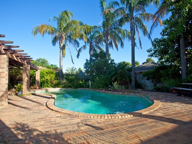 17 Chancery Lane, Alexander Heights WA 6064