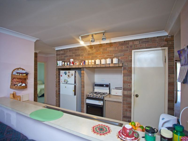 17 Chancery Lane, Alexander Heights WA 6064