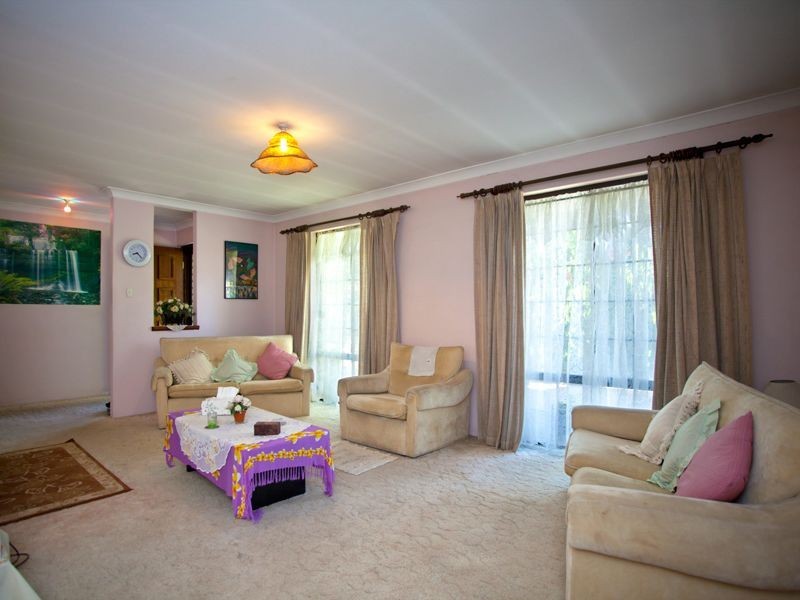 17 Chancery Lane, Alexander Heights WA 6064