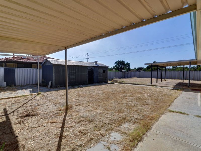 89 Amberton Avenue, Girrawheen WA 6064