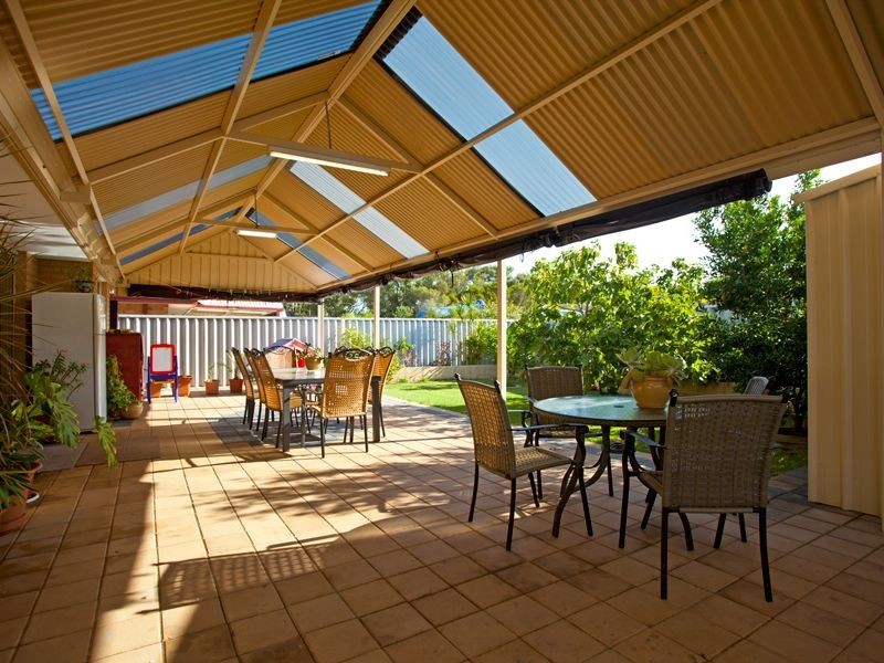 77 Bathgate Loop, Koondoola WA 6064