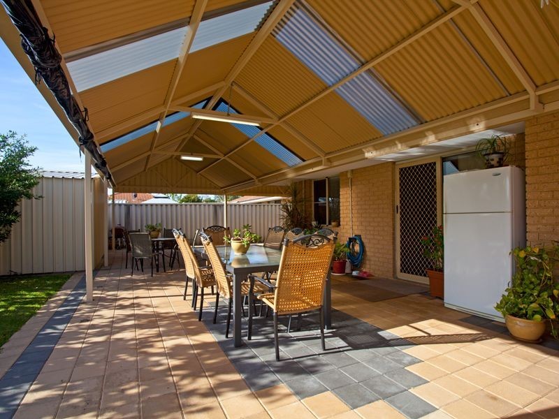 77 Bathgate Loop, Koondoola WA 6064