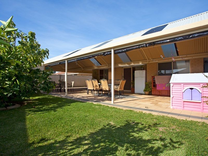 77 Bathgate Loop, Koondoola WA 6064