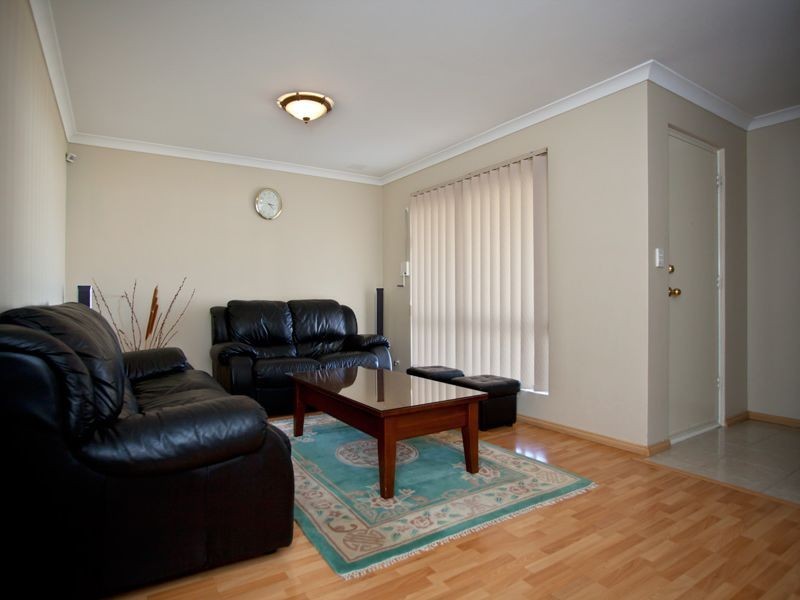 77 Bathgate Loop, Koondoola WA 6064