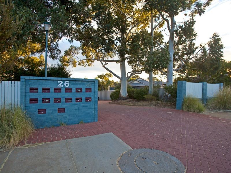7/26 Salcott Road, Girrawheen WA 6064