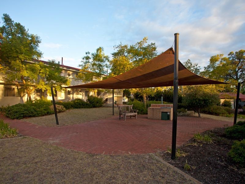 7/26 Salcott Road, Girrawheen WA 6064